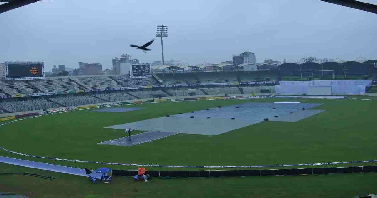 মিরপুরে বৃষ্টিতে বন্ধ খেলা